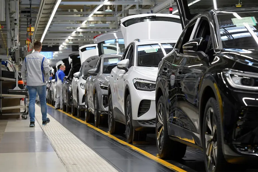 Volkswagen Flags 50,000 More Job Cuts as Board Approves Turnaround Plan